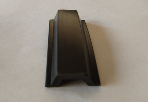 Top hat black insert plastic - hat,