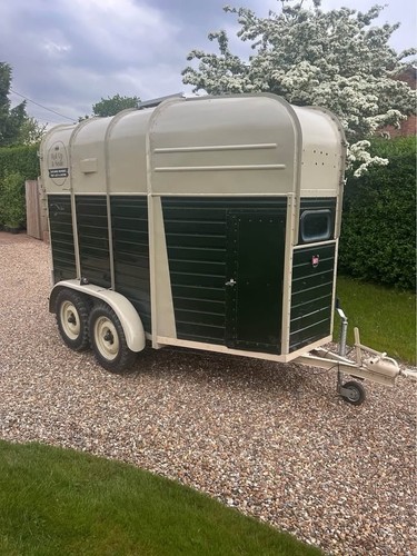 Double rice box horse trailer - double,