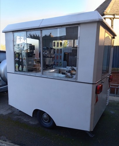 Small catering trailer with - catering,
